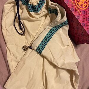 Tory Burch Beige and Teal Drawstring Pouch SET